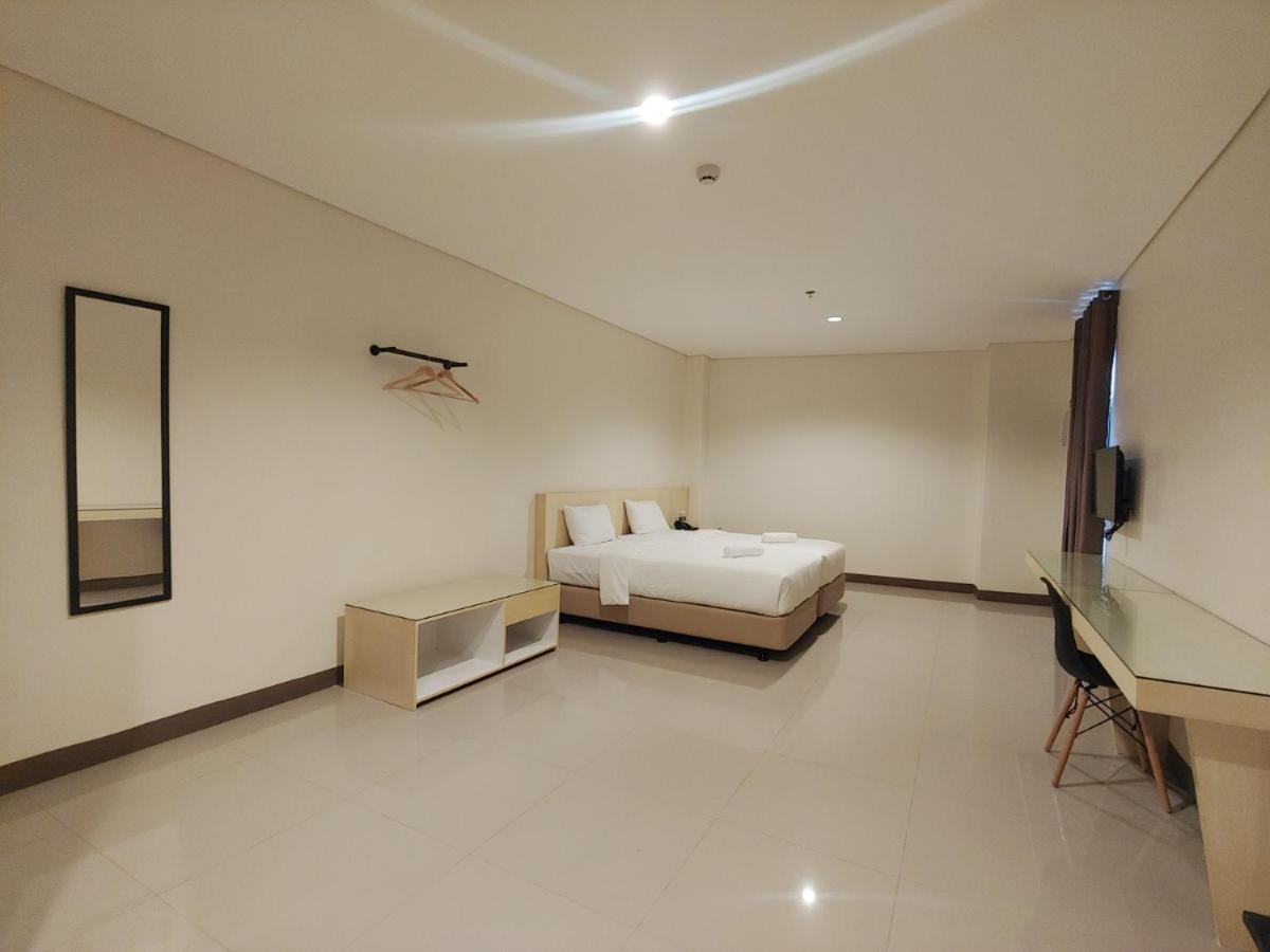 Kaizen Suites Manila Exterior photo