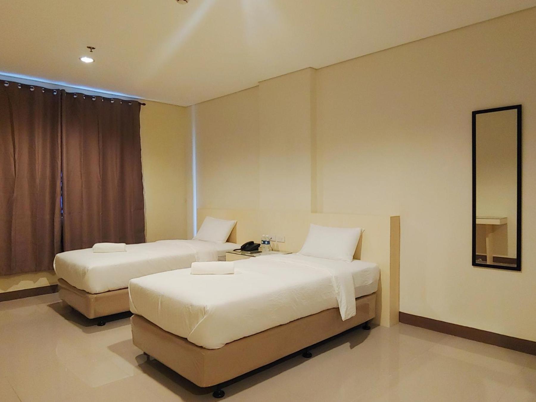 Kaizen Suites Manila Exterior photo
