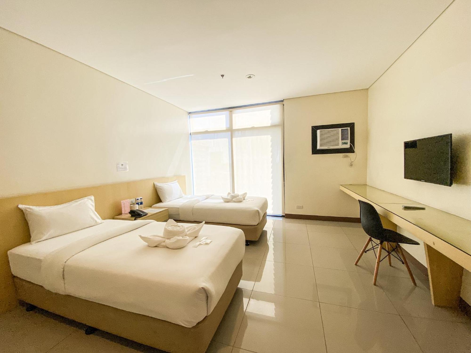 Kaizen Suites Manila Exterior photo